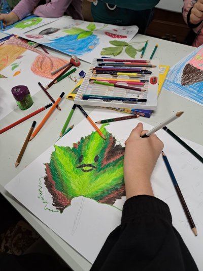 Zajęcia plastyczne 10.10.2023